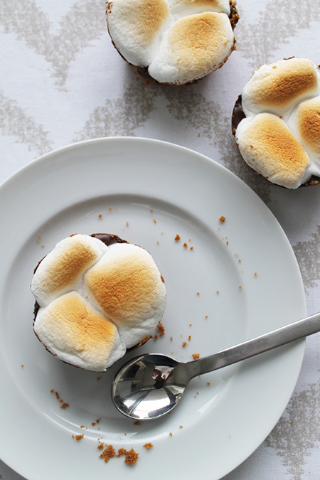 Preciously Me blog : S'mores cups recipe