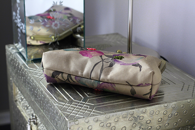 Preciously Me Blog Anniversary : Giveaway!!!
