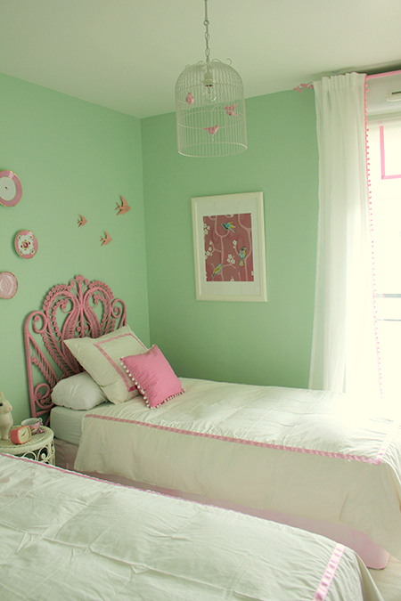 Preciously Me blog  : Girl Bedroom Makeover