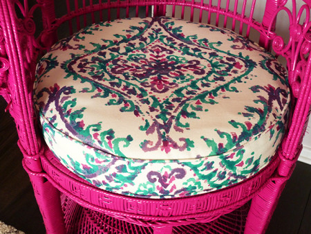 DIY : Painted Peacock Chair