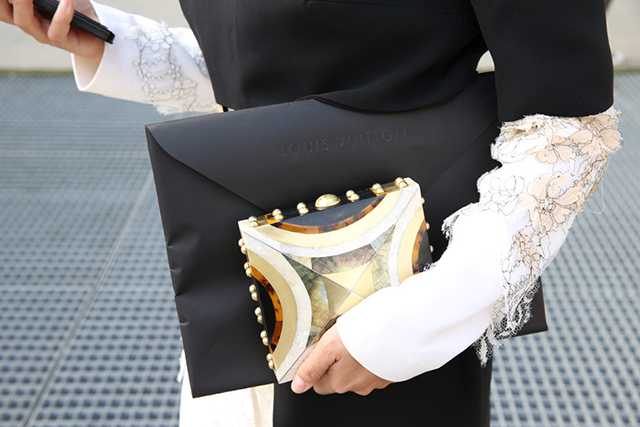 Preciously Me blog : Paris Fashion Week Street Style