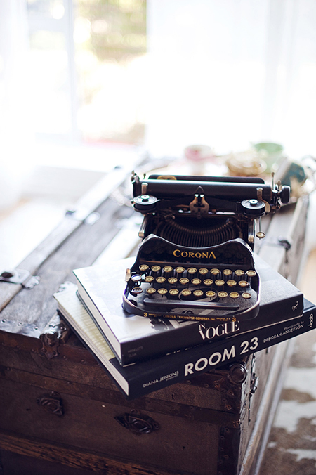 Preciously Me blog : Precious room of the week - French inspired loft