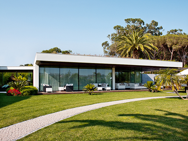 Preciously Me blog : A Stylish Home in Lisbon