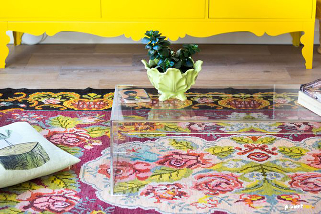 Preciously Me blog : Crush on Moldavian Rug