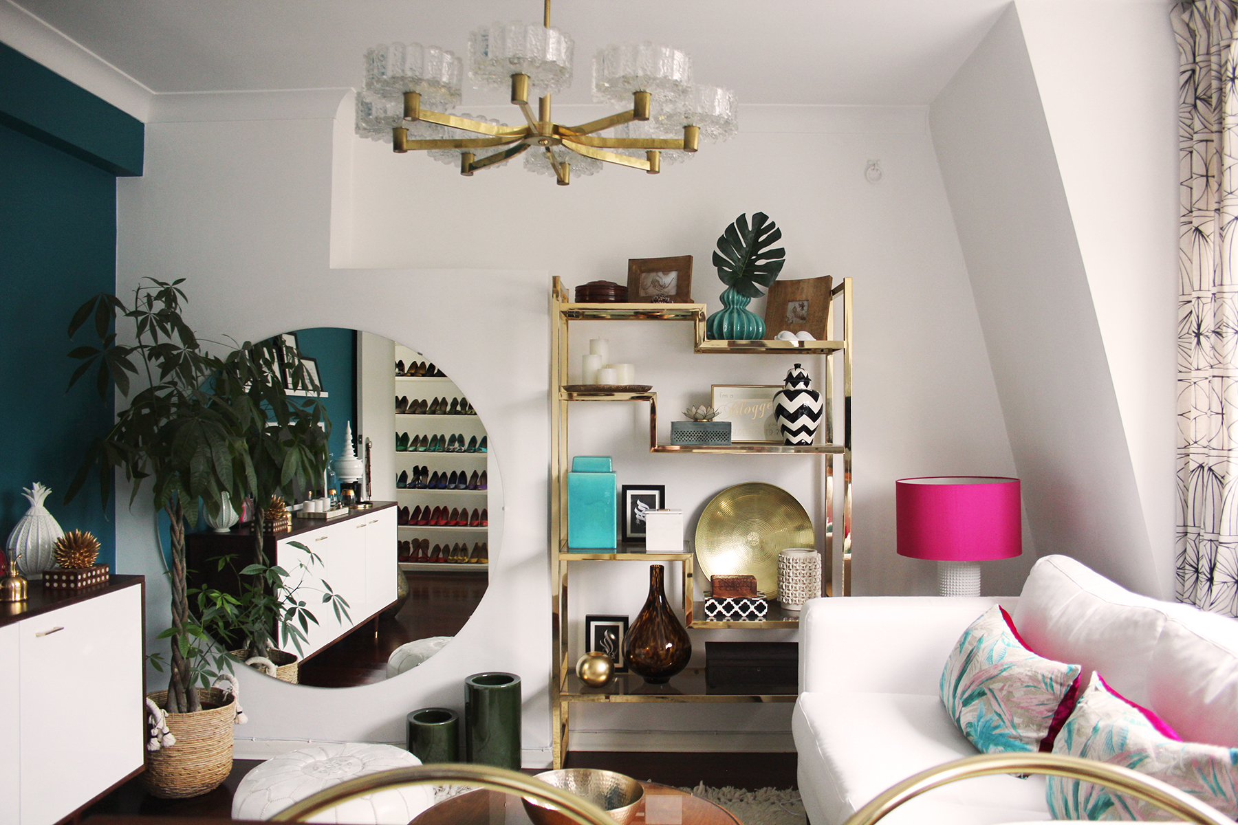 Preciously Me blog : Home Tour - Living room