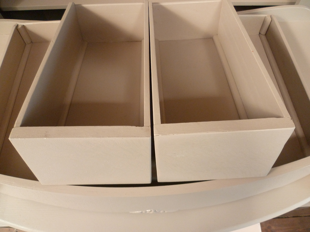 Preciously Me blog : One Room Challenge - Furniture makeover
