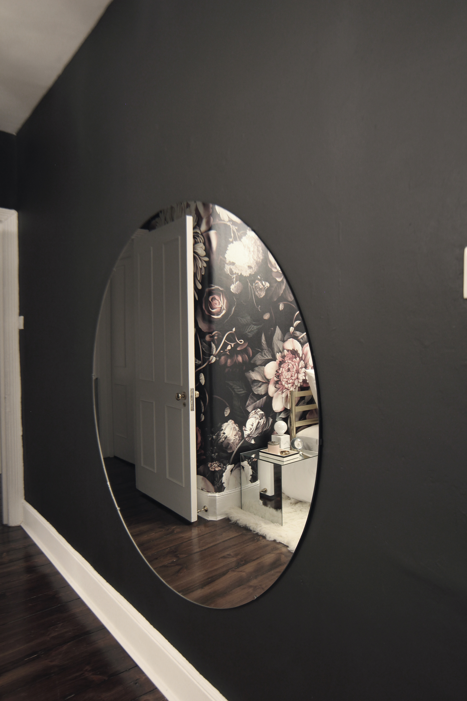 Preciously Me blog : One Room Challenge - Bedroom makeover reveal. Ellie Cashman Dark Floral wallpaper and Oversized round mirror