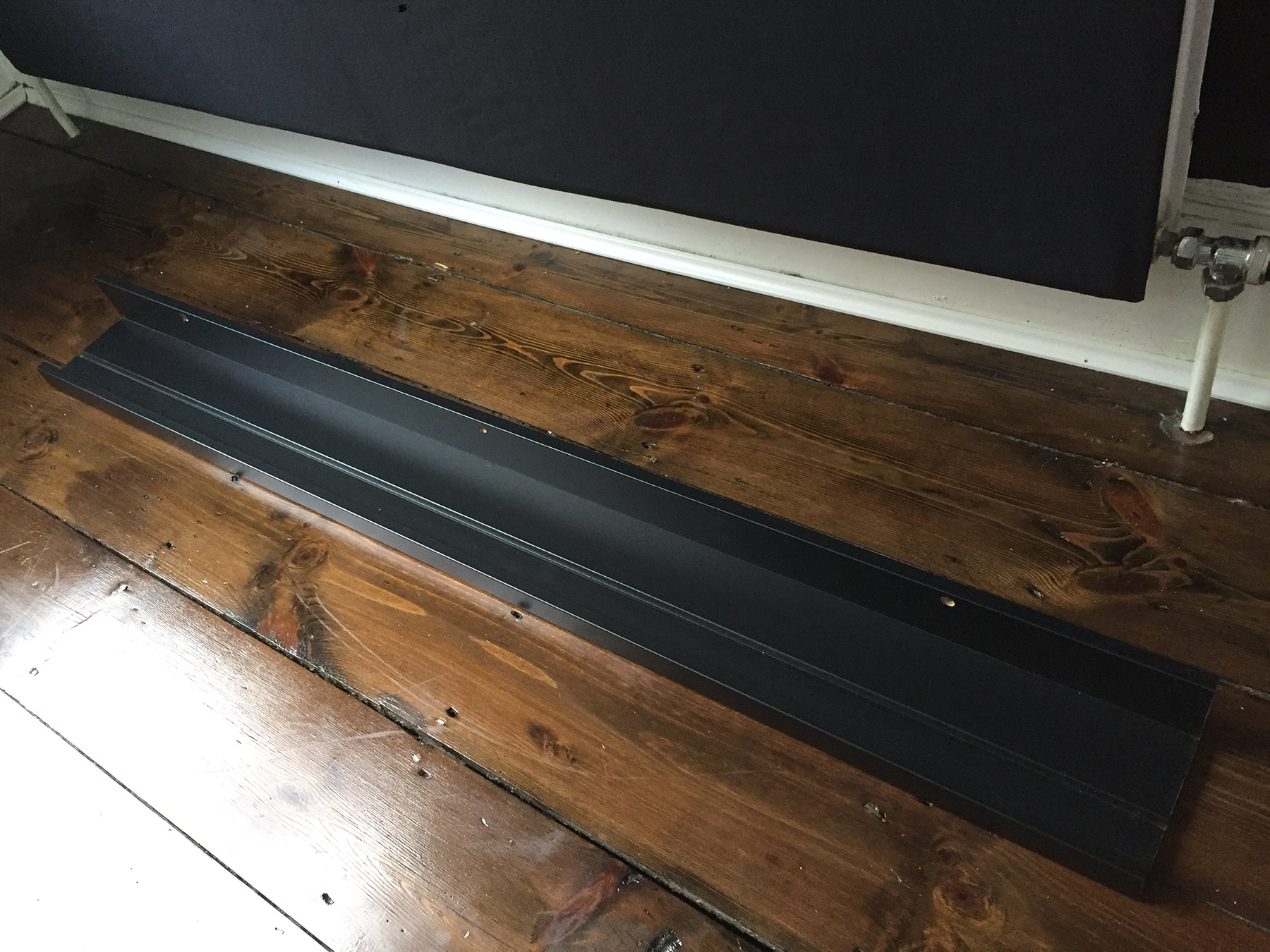 Preciously Me blog : One Room Challenge - DIY Radiator cover
